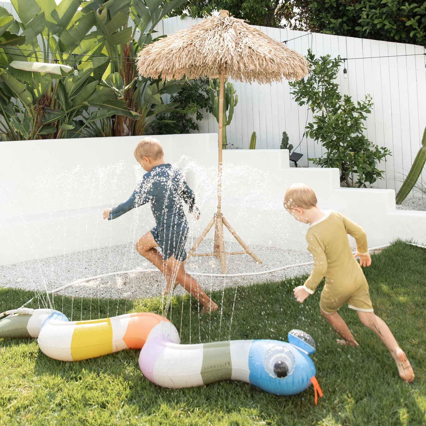 SunnyLife - Inflatable Sprinkler Into the Wild Multi