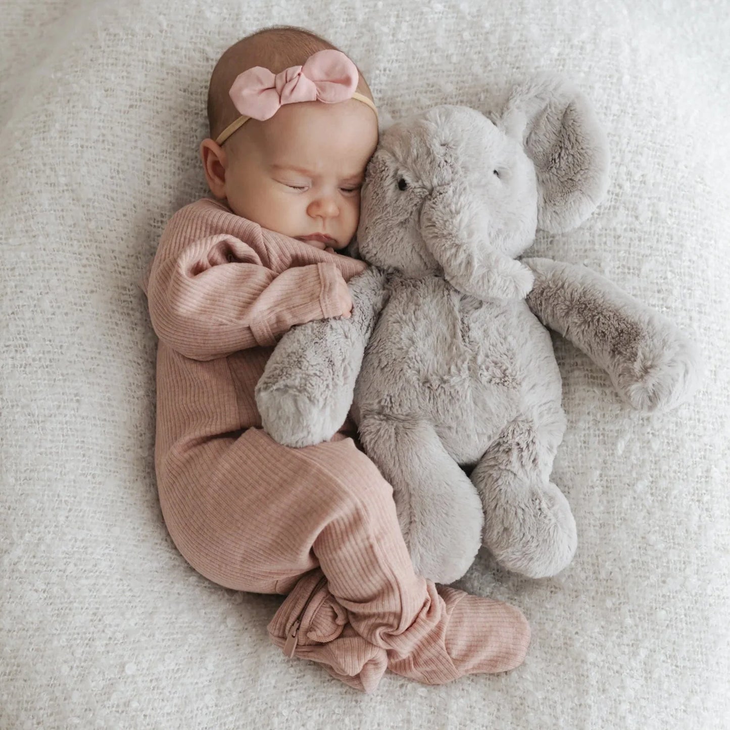 Jamie Kay - Snuggle Bunnies - Olive The Elephant