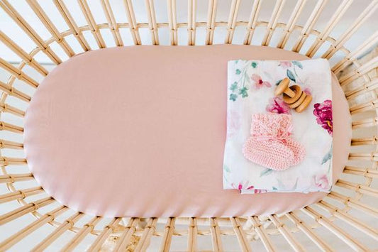 Snuggle Hunny Kids- Lullaby Fitted Bassinet Sheet & Change Pad Cover