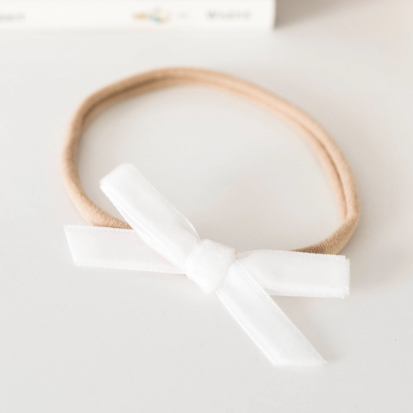Snuggle Hunny Kids- White Velvet Bow Headband