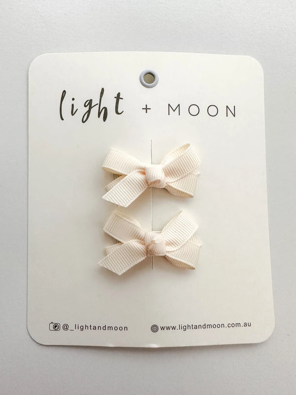 Light and Moon-Cream Mini Grosgrain Bow Clip Set