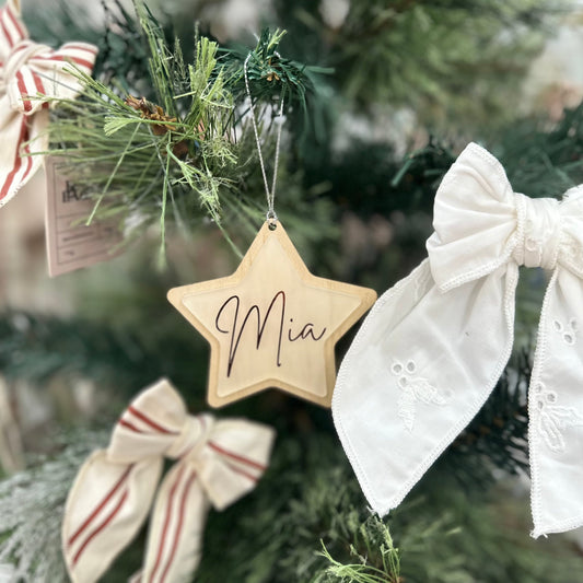 The Ultimate Guide to Baby’s First Christmas Gifts (That Parents Will Love Too!)