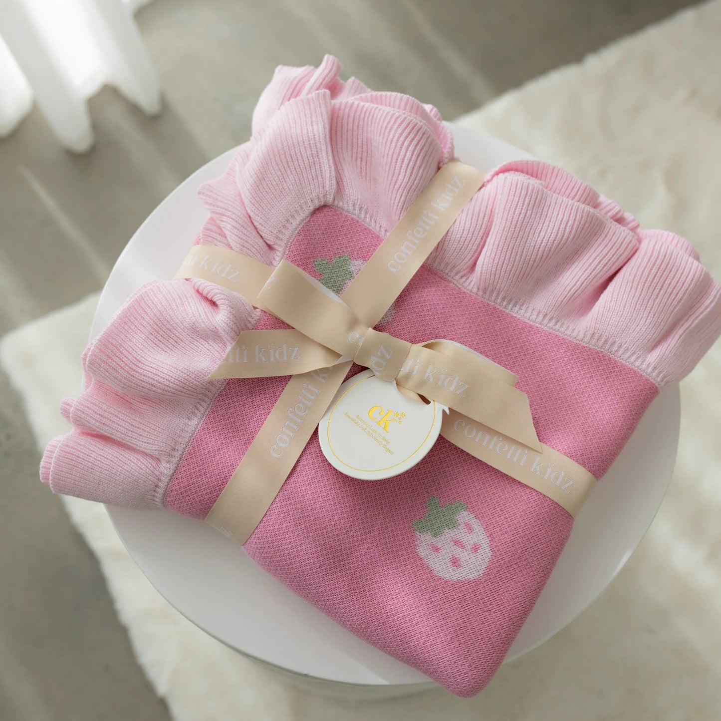Confetti Kidz- Frilly Knit Blanket- Strawberry