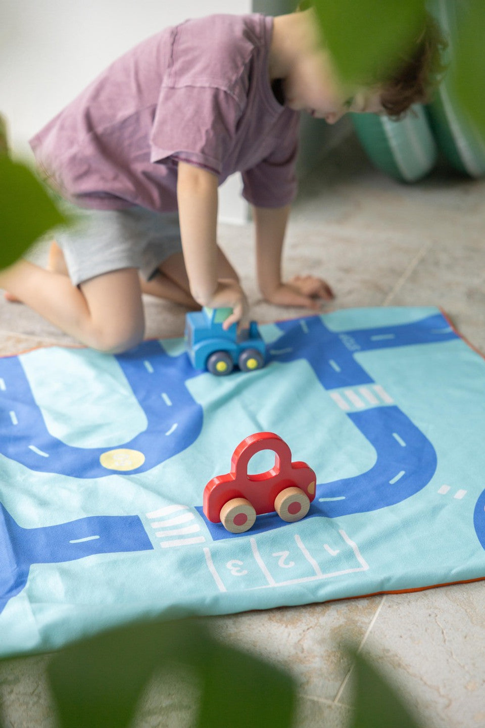 Quut - Playtowels - Road