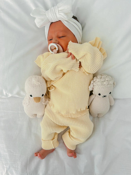 Petit + Co- Ruffle Yellow Kimono Ribbed Set