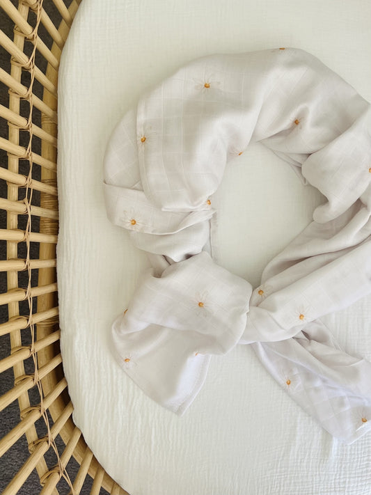 Cuddle Bug & Co - Daisy Bamboo Muslin Wrap