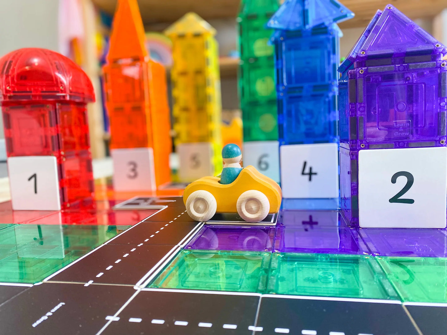 Learn and Grow Toys - Magnetic Tile Topper - Numeracy Pack (40 Piece)