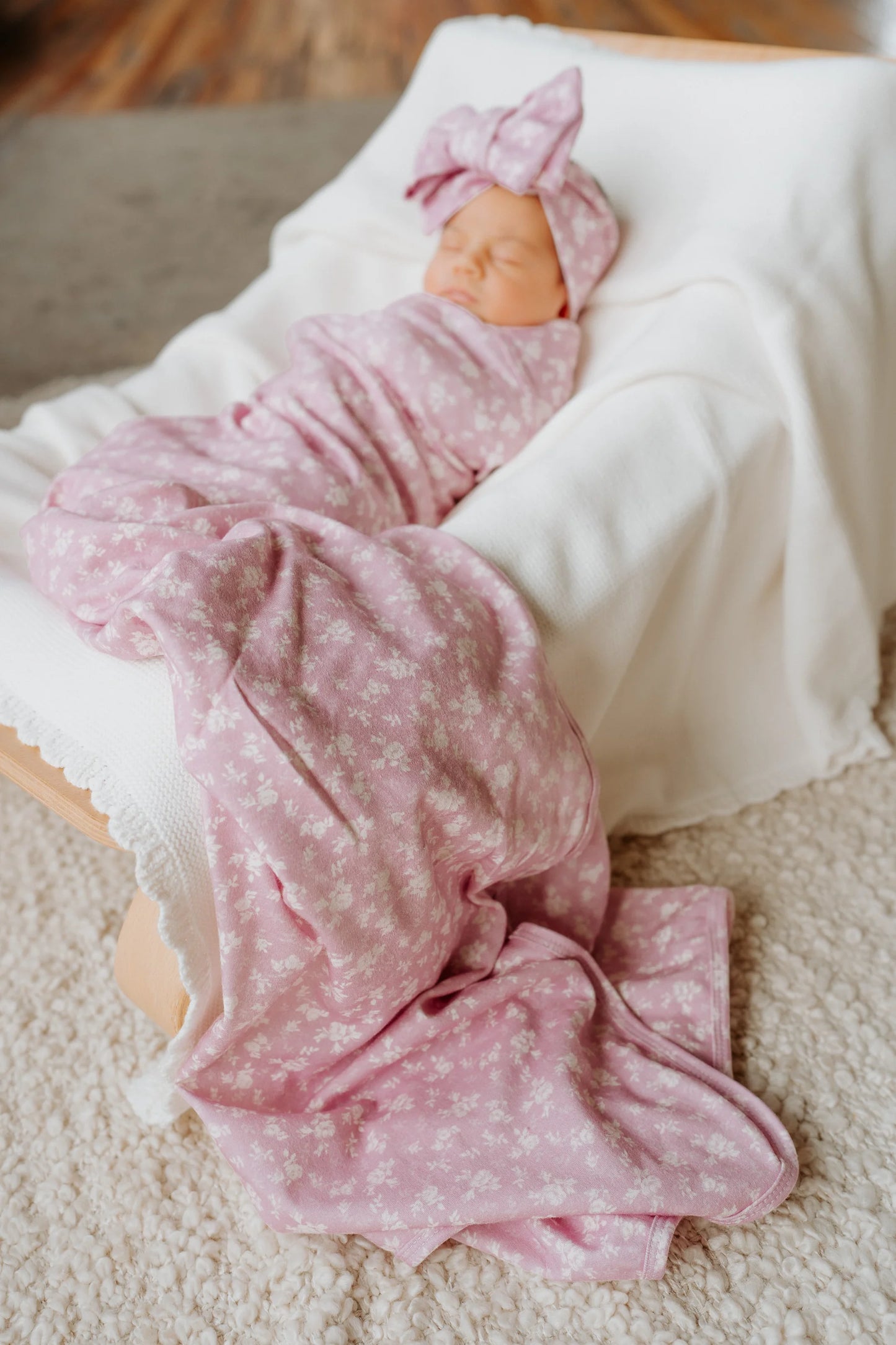 Little & Fern - Swaddle Set with Beanie- Rosie Liliac