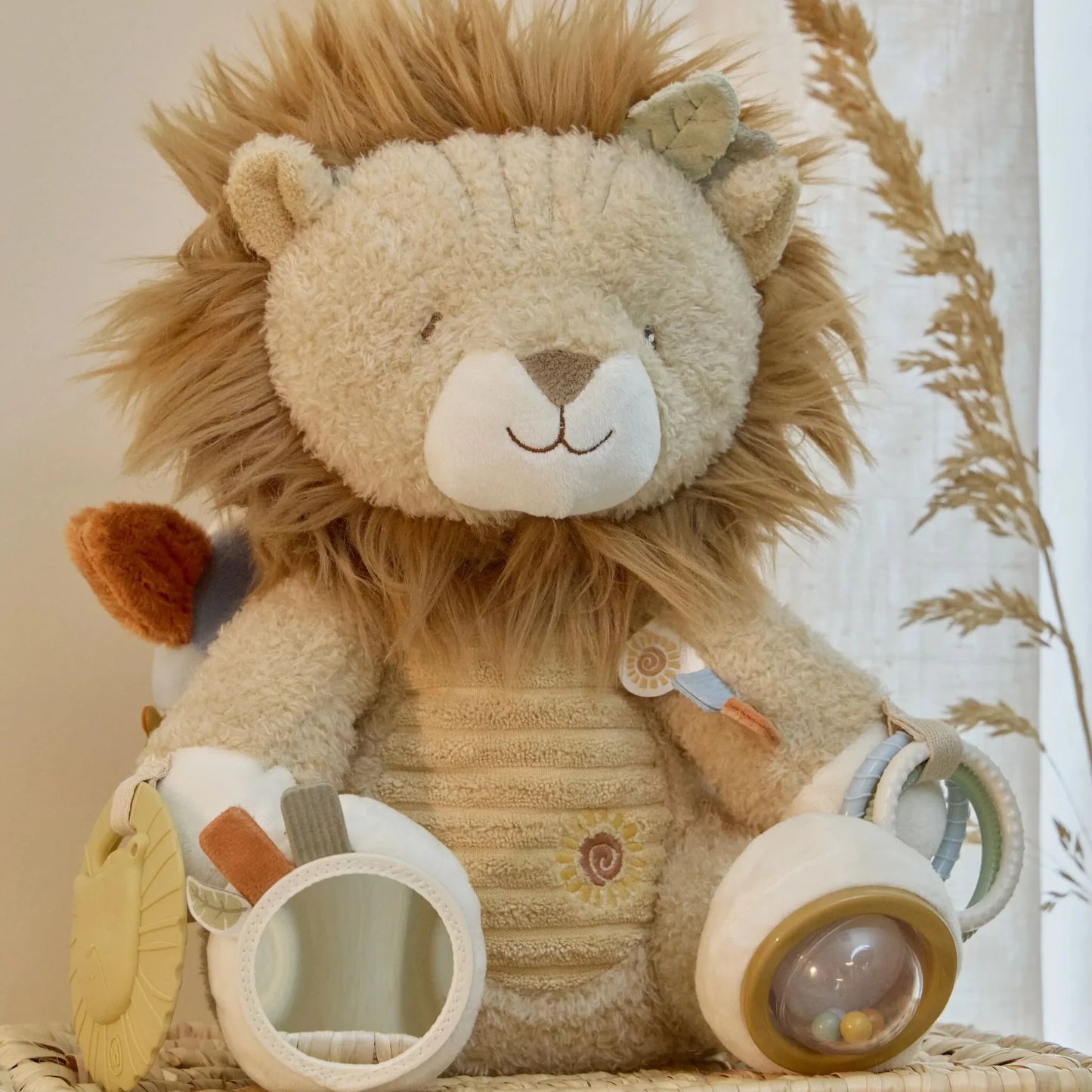 Little Dutch - Safari Friends Activity Cuddle Lion
