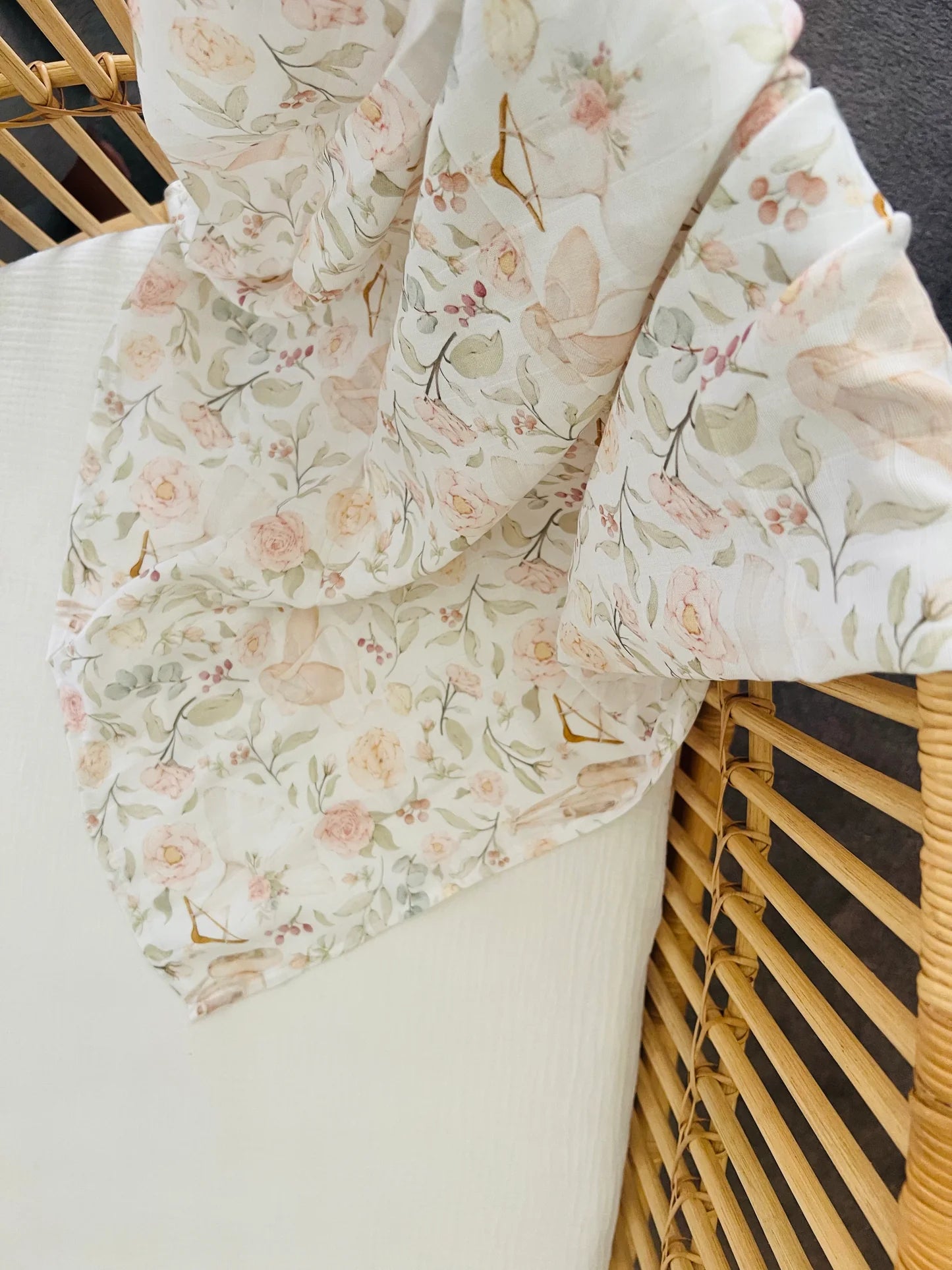 Cuddle Bug & Co - Bamboo Muslin Wrap Amelia