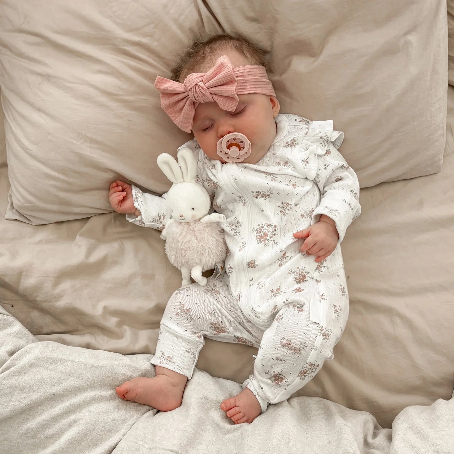 Aster and Oak - Posie Floral Zip Romper