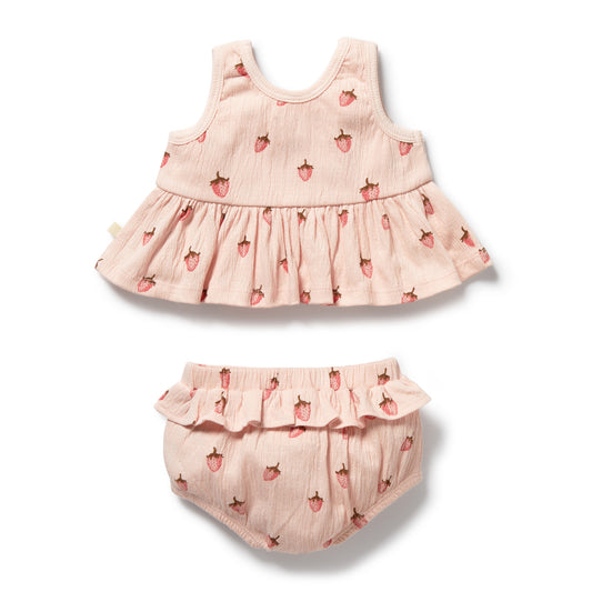 Wilson & Frenchy - Strawberry Kisses Organic Ruffle Set