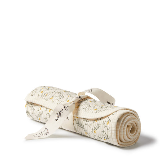 Wilson & Frenchy - Lemon Leaf Organic Bunny Rug