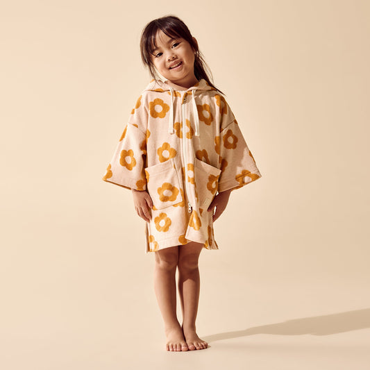 Wilson & Frenchy Daisy Glow Organic Terry Hooded Towel