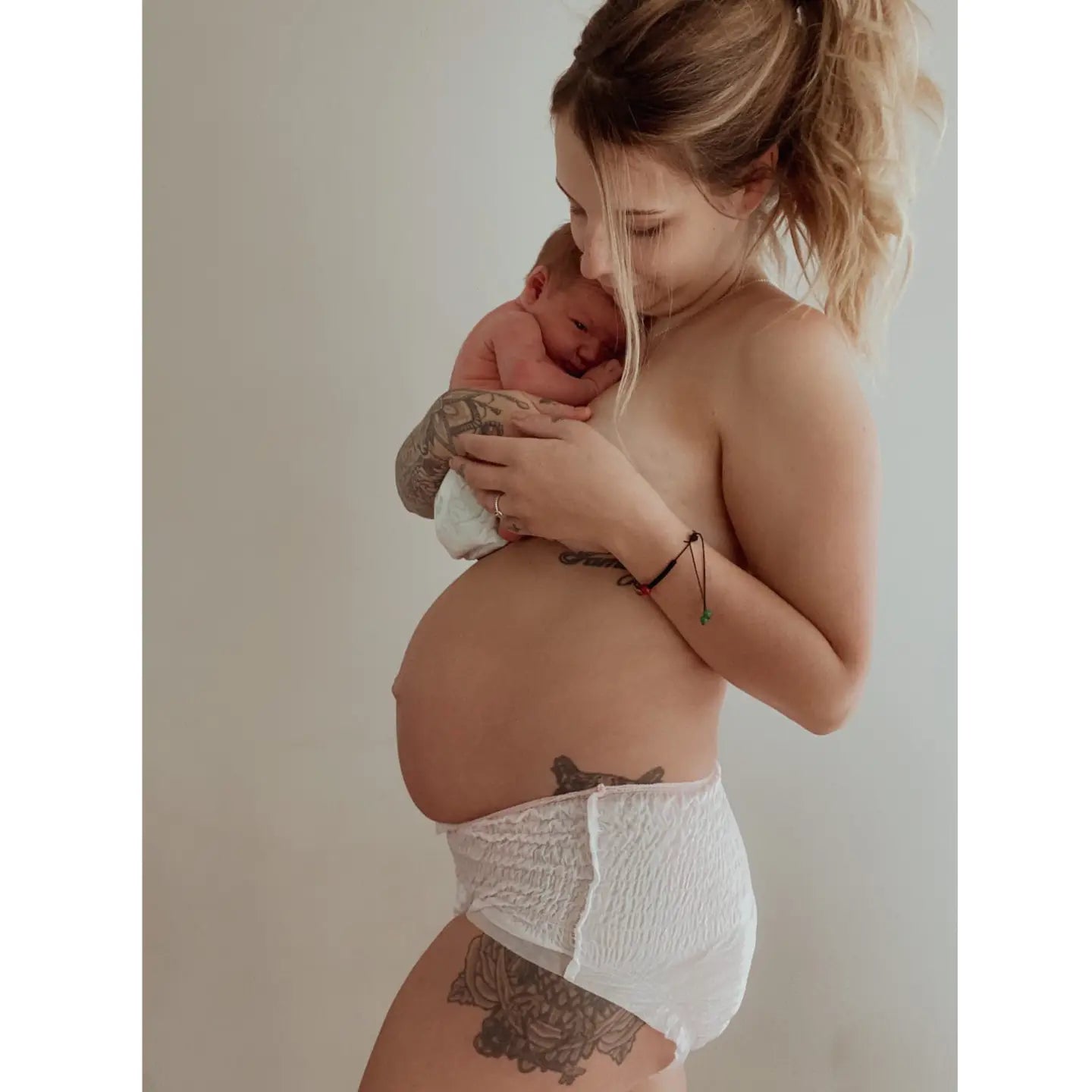 Bubba Bump - Disposable Postpartum Undies 8 Pack (2 Sizes)
