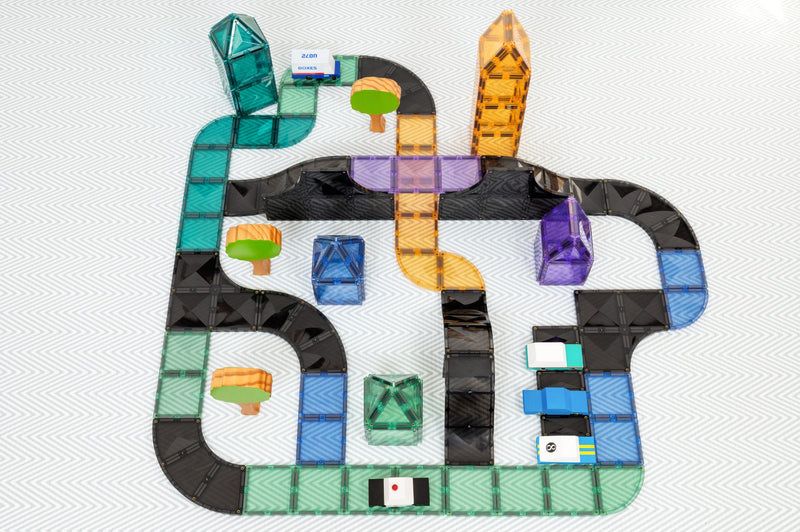 Connetix Tiles- 16 Piece Ramps and Intersections