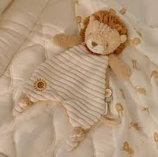 Little Dutch - Safari Friends Cuddle Cloth Lion