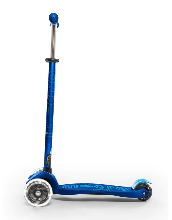 Micro Scooter- Navy Blue Maxi Micro Deluxe LED Scooter