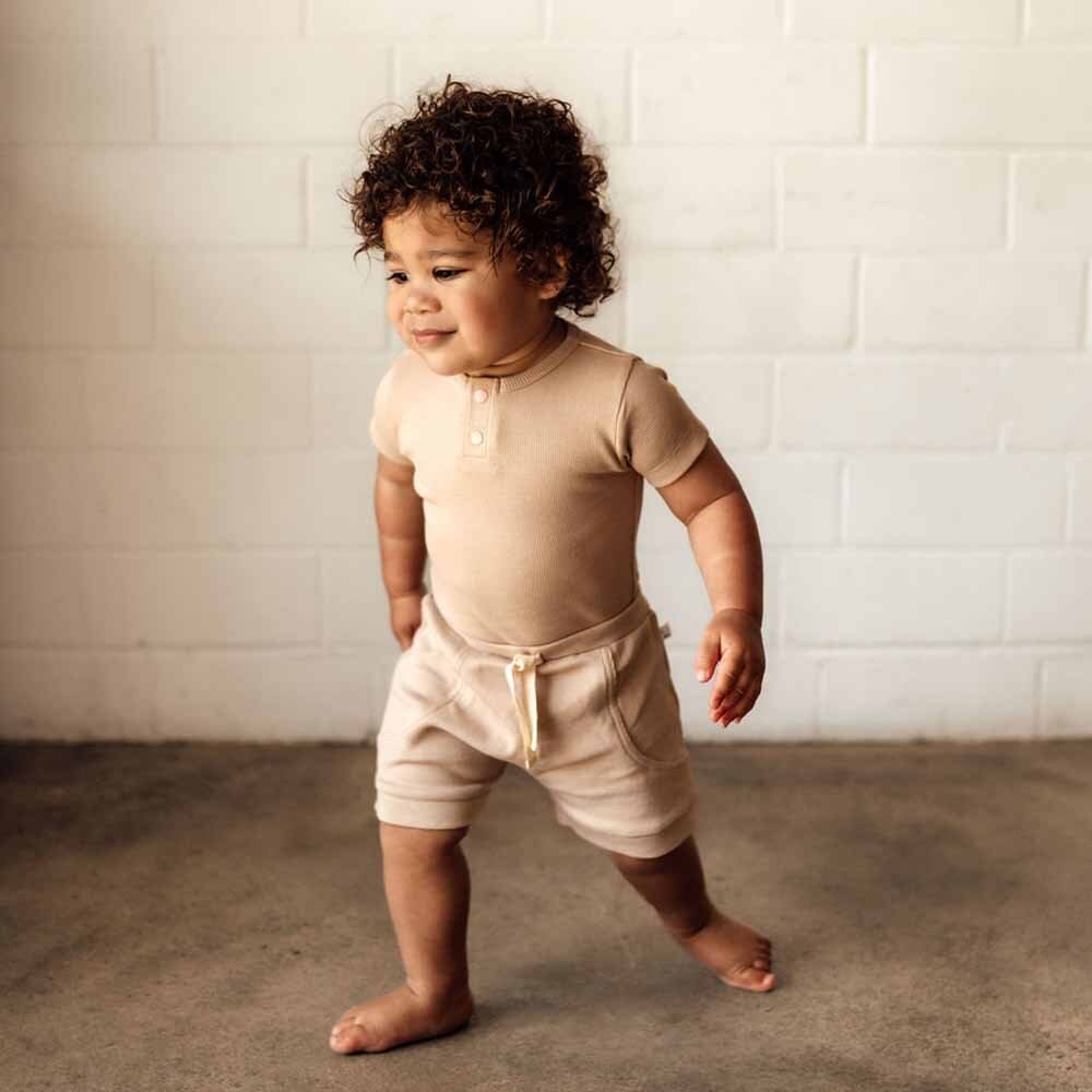 Snuggle Hunny - Pebble Short Sleeve Organic Bodysuit