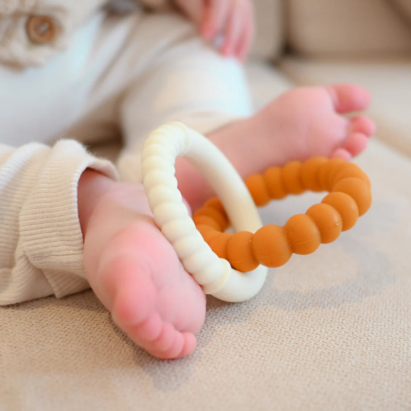 Jellystone - Sunshine Teether- Honey/Oatmeal