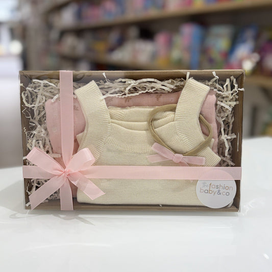 Pink Newborn Gift Box Small