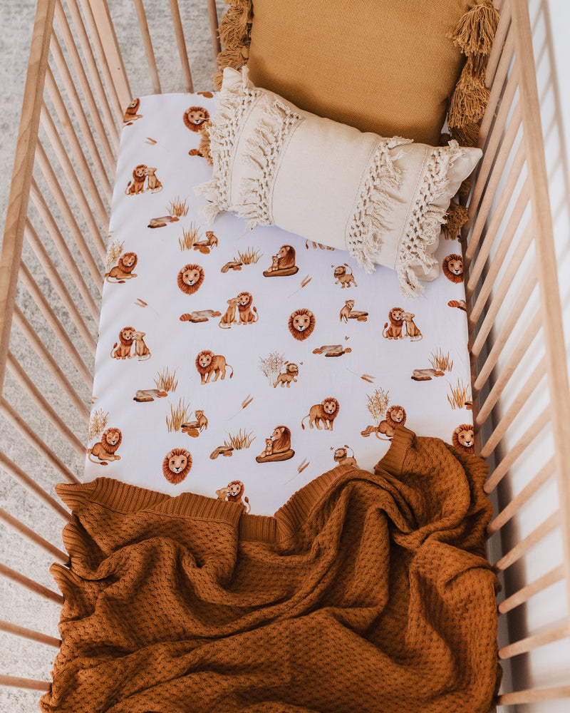 Snuggle Hunny Kids- Lion Fitted Cot Sheet