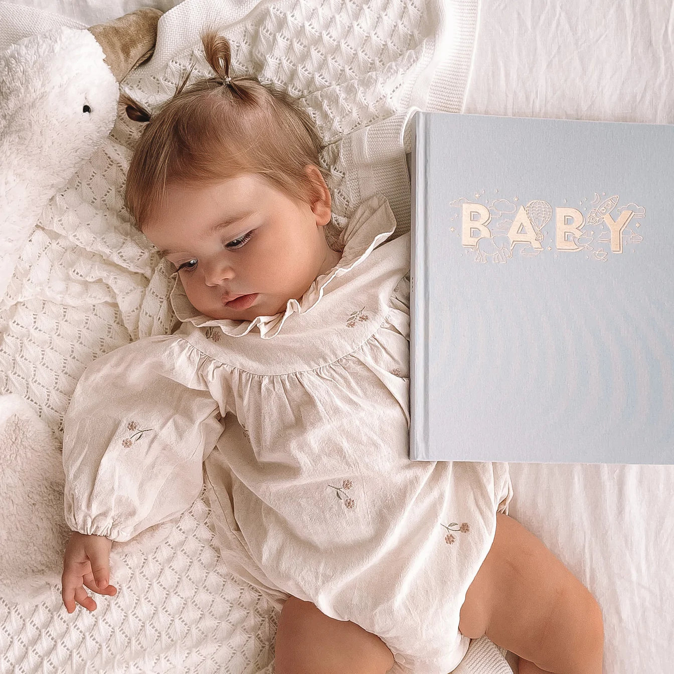 Fox & Fallow Baby Book- Powder