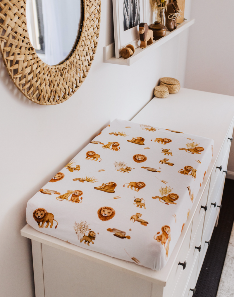 Snuggle Hunny Kids- Lion Fitted Bassinet Sheet & Change Pad Cover