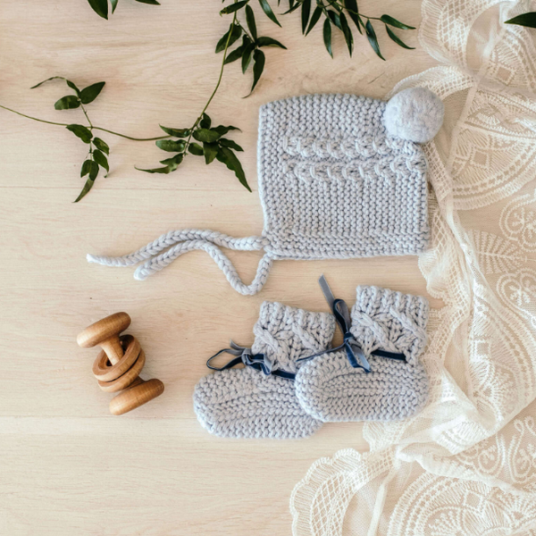 Snuggle Hunny Kids- Blue Bonnet  & Bootie Set