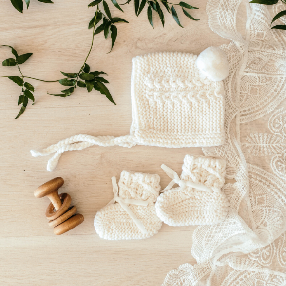 Snuggle Hunny Kids- Ivory Bonnet  & Bootie Set