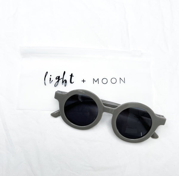 Light and Moon- Retro Sunglasses-Stormy